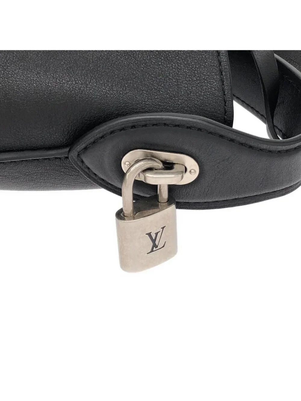Louis Vuitton Cuir Nuance GM Shoulder Bag